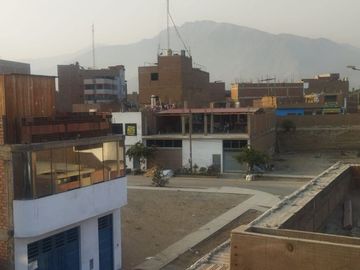 Casa En Venta En La Urbanizacion La Alameda De Huachipa.