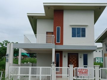 Grab This! Ready for Occupancy House and Lot - 3minutes away from Tanauan Exit!