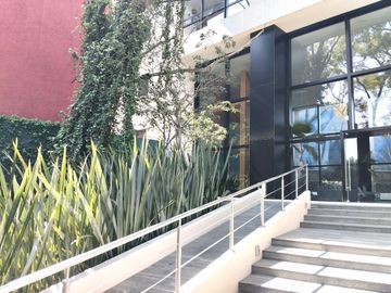 ESPECTACULAR PENTHOUSE DE 2 PLANTAS Y 3 RECAMARAS EN ZONA PRIVILEGIADA
