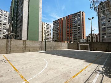 VENTA DE DEPARTAMENTO EN CONDOMINIO LOS GIRASOLES - 3° ETAPA COMAS