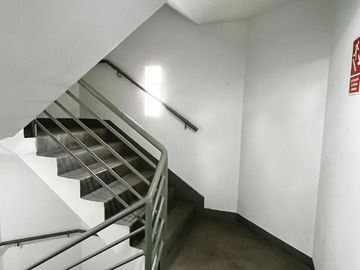 VENTA DE DEPARTAMENTO EN CONDOMINIO LOS GIRASOLES - 3° ETAPA COMAS