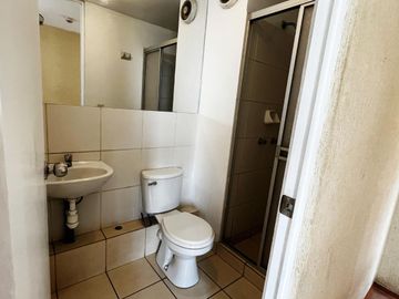 VENTA DE DEPARTAMENTO EN CONDOMINIO LOS GIRASOLES - 3° ETAPA COMAS