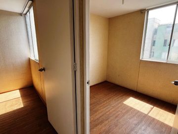 VENTA DE DEPARTAMENTO EN CONDOMINIO LOS GIRASOLES - 3° ETAPA COMAS