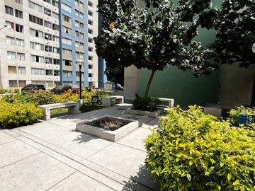 VENTA DE DEPARTAMENTO EN CONDOMINIO LOS GIRASOLES - 3° ETAPA COMAS