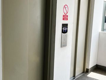 VENTA DE DEPARTAMENTO EN CONDOMINIO LOS GIRASOLES - 3° ETAPA COMAS