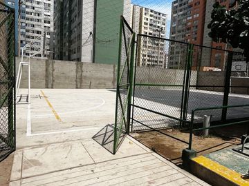 VENTA DE DEPARTAMENTO EN CONDOMINIO LOS GIRASOLES - 3° ETAPA COMAS