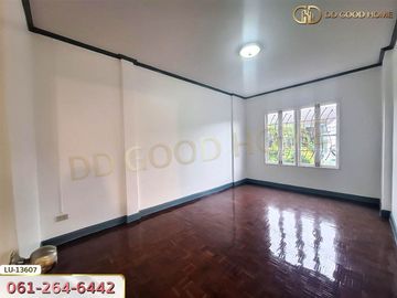 📢Busarin Village, Ramintra, Soi Phraya Suren 40, Bangkok