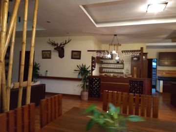 super Prime location house with pool in Tagaytay City with 993sqm Lot Area