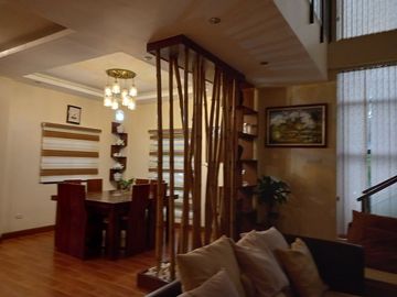 super Prime location house with pool in Tagaytay City with 993sqm Lot Area