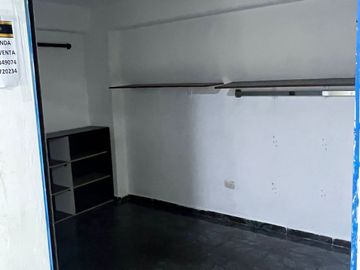 Local comercial 202 en segundo piso de 14 m2 en segundo piso en Gamarra