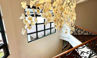 Elegance Redefined: Ayala Alabang 5 Bedrooms Beauty with 9-Car Garage! 🏡✨ Newly Refurbished, Cul de Sac Privacy, and East-Facing Bliss. Your Stylish R