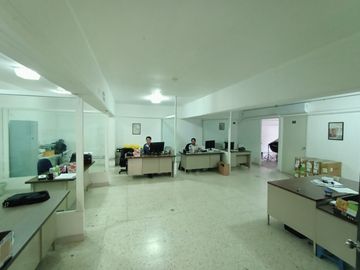 EDIFICIO 1,450M2  AV FEDERALISMO ZONA CENTRO