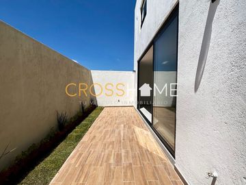 ¡GRAN OPORTUNIDAD! CASA EN VENTA, JURIQUILLA QRO.