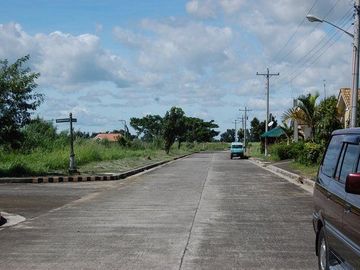 Affordable Premium Lot for Sale @ Cambridge Place Tanauan, Batangas: Where Your Dream Lot Awaits!