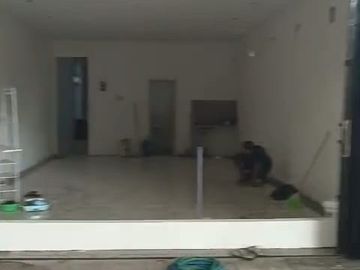 Rumah Hook, Pinggir Jalan Raya Area Pondok Labu, Super Untung Dan Strategis