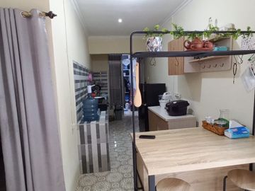 Rumah Hook, Pinggir Jalan Raya Area Pondok Labu, Super Untung Dan Strategis