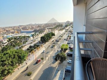 DEPARTAMENTO EN LAS TORRES DE SALAVERRY CON VISTA A LA AVENIDA
