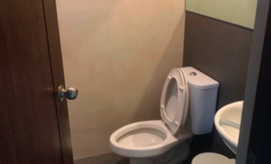 2 Bedroom Corner Unit for Sale in Seibu Tower, BGC, Taguig City