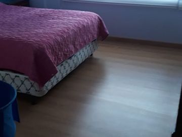 Departamento amplio en Urb El Condado, Primera Etapa