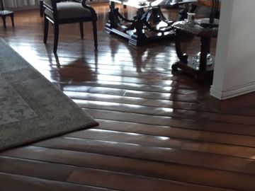Departamento amplio en Urb El Condado, Primera Etapa