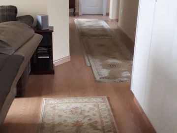 Departamento amplio en Urb El Condado, Primera Etapa