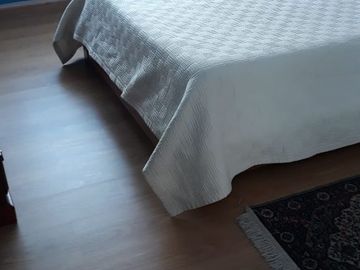 Departamento amplio en Urb El Condado, Primera Etapa