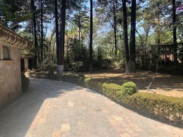 Casa en venta, Fraccionamiento Bosques de Cuauhyocan, a 5 Minutos de Harás.