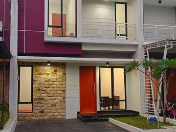 Rumah Teluk Bayur Sukmajaya Dekat Margonda,Baru 2 LANTAI Mewah Harga Murah di Kota Depok Jual Dijual