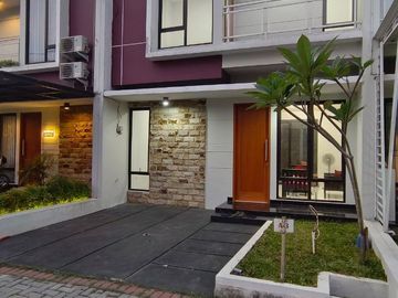 Rumah Teluk Bayur Sukmajaya Dekat Margonda,Baru 2 LANTAI Mewah Harga Murah di Kota Depok Jual Dijual