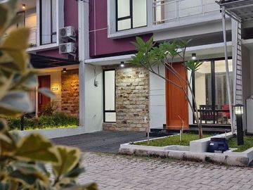 Rumah Teluk Bayur Sukmajaya Dekat Margonda,Baru 2 LANTAI Mewah Harga Murah di Kota Depok Jual Dijual