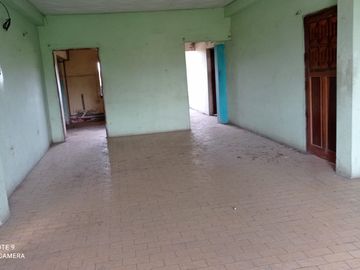 Edificio Rentero  en Venta en Chone Vía Quito