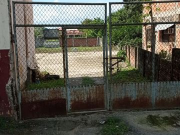 Edificio Rentero  en Venta en Chone Vía Quito