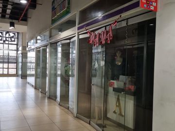 VENTA LOCAL COMERCIAL EN CENTRO COMERCIAL GAMMA -LA VICTORIA , GAMARRA