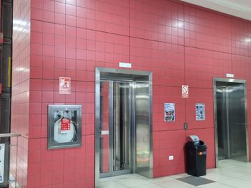 VENTA LOCAL COMERCIAL EN CENTRO COMERCIAL GAMMA -LA VICTORIA , GAMARRA