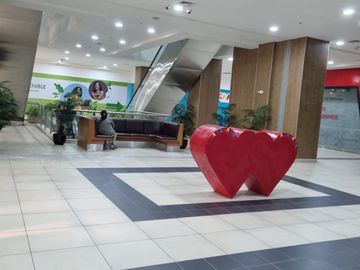 VENTA LOCAL COMERCIAL EN CENTRO COMERCIAL GAMMA -LA VICTORIA , GAMARRA