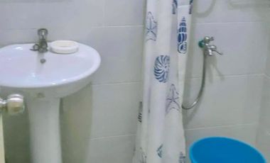 Fully Furnished Studio Type Condo Unit near Airport
