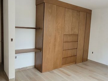 CASA EN VENTA EN LOMAS DEL MOLINO, LEÓN, GTO.