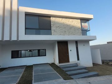 CASA EN VENTA EN LOMAS DEL MOLINO, LEÓN, GTO.