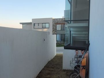 CASA EN VENTA EN LOMAS DEL MOLINO, LEÓN, GTO.
