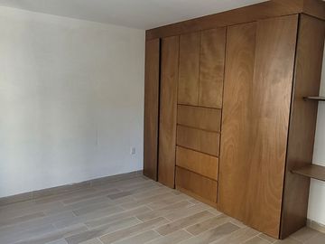 CASA EN VENTA EN LOMAS DEL MOLINO, LEÓN, GTO.