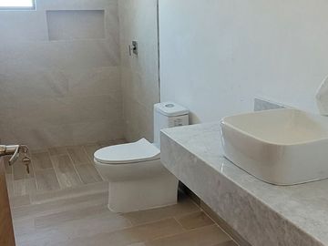 CASA EN VENTA EN LOMAS DEL MOLINO, LEÓN, GTO.