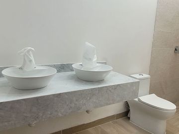 CASA EN VENTA EN LOMAS DEL MOLINO, LEÓN, GTO.