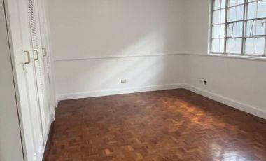 🏡 Elegant 3-Storey Townhouse in New Manila, QC – Spacious 5BR with Office! 🌟