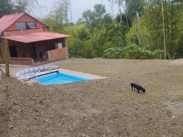 Casa campestre en venta en Alcala