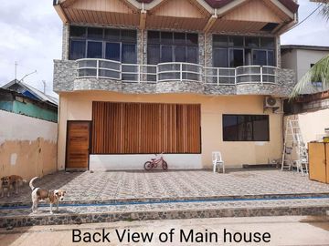 Resale 4 Bedrooms Beach House in Compostela