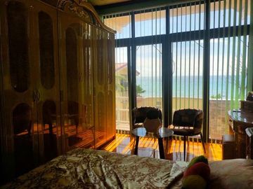 Resale 4 Bedrooms Beach House in Compostela