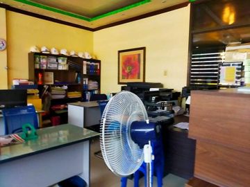 Resale 4 Bedrooms Beach House in Compostela