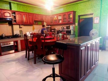 Resale 4 Bedrooms Beach House in Compostela