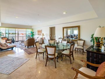 Departamento en Venta, Isla Dorada Residencial, Cancún Quintana Roo.