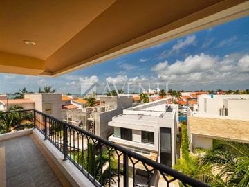 Departamento en Venta, Isla Dorada Residencial, Cancún Quintana Roo.